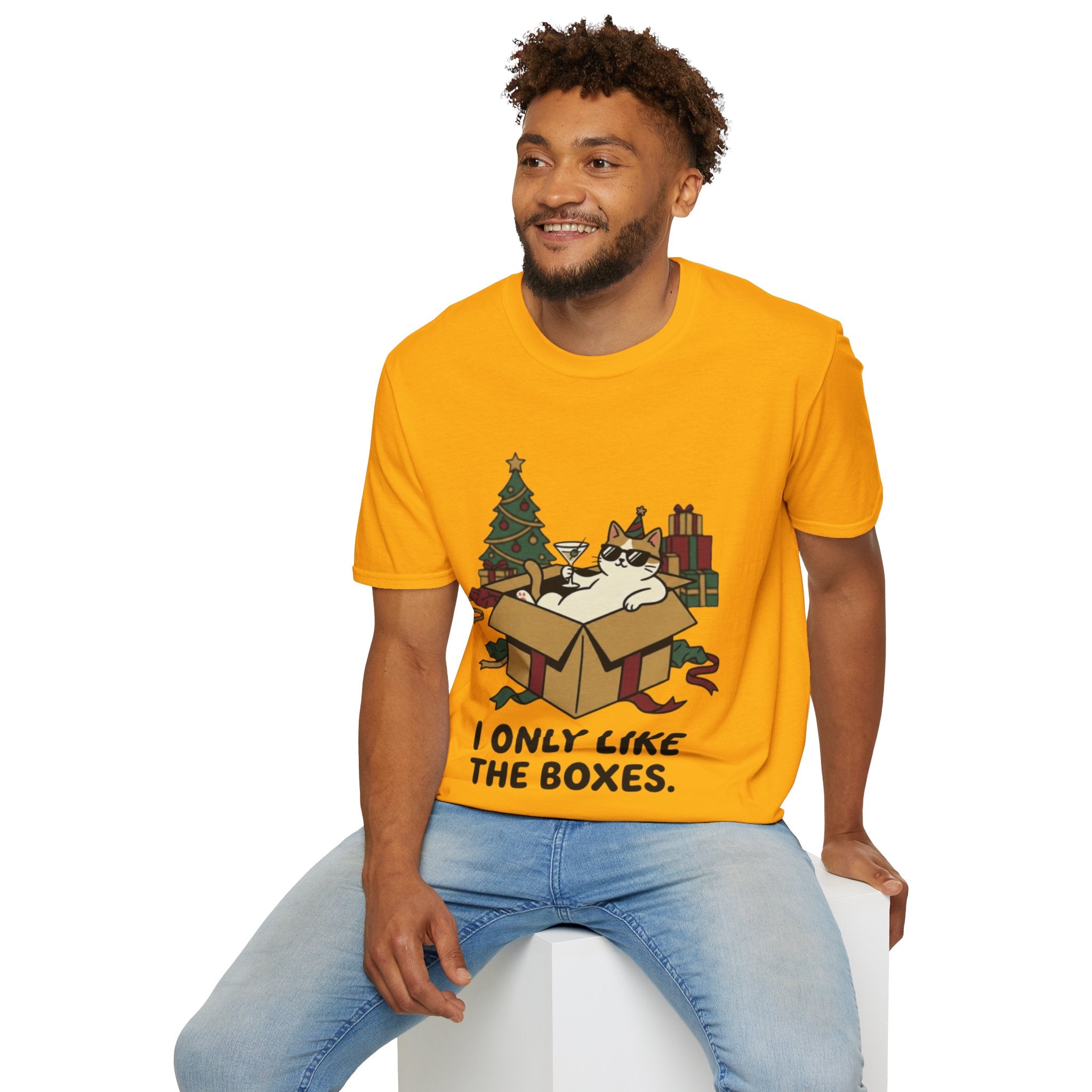 Cat Holiday Spirit Tee | Funny & Cool Christmas T-shirt
