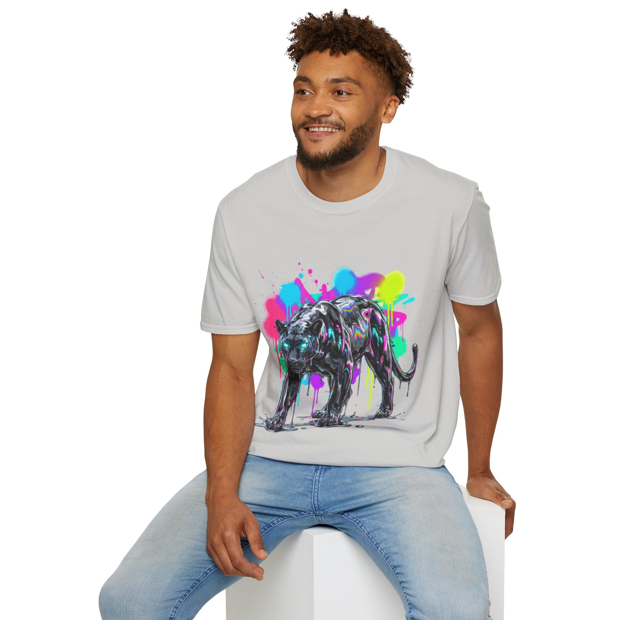 Neon Panther Streetwear Tee - Urban Trendy Vibes