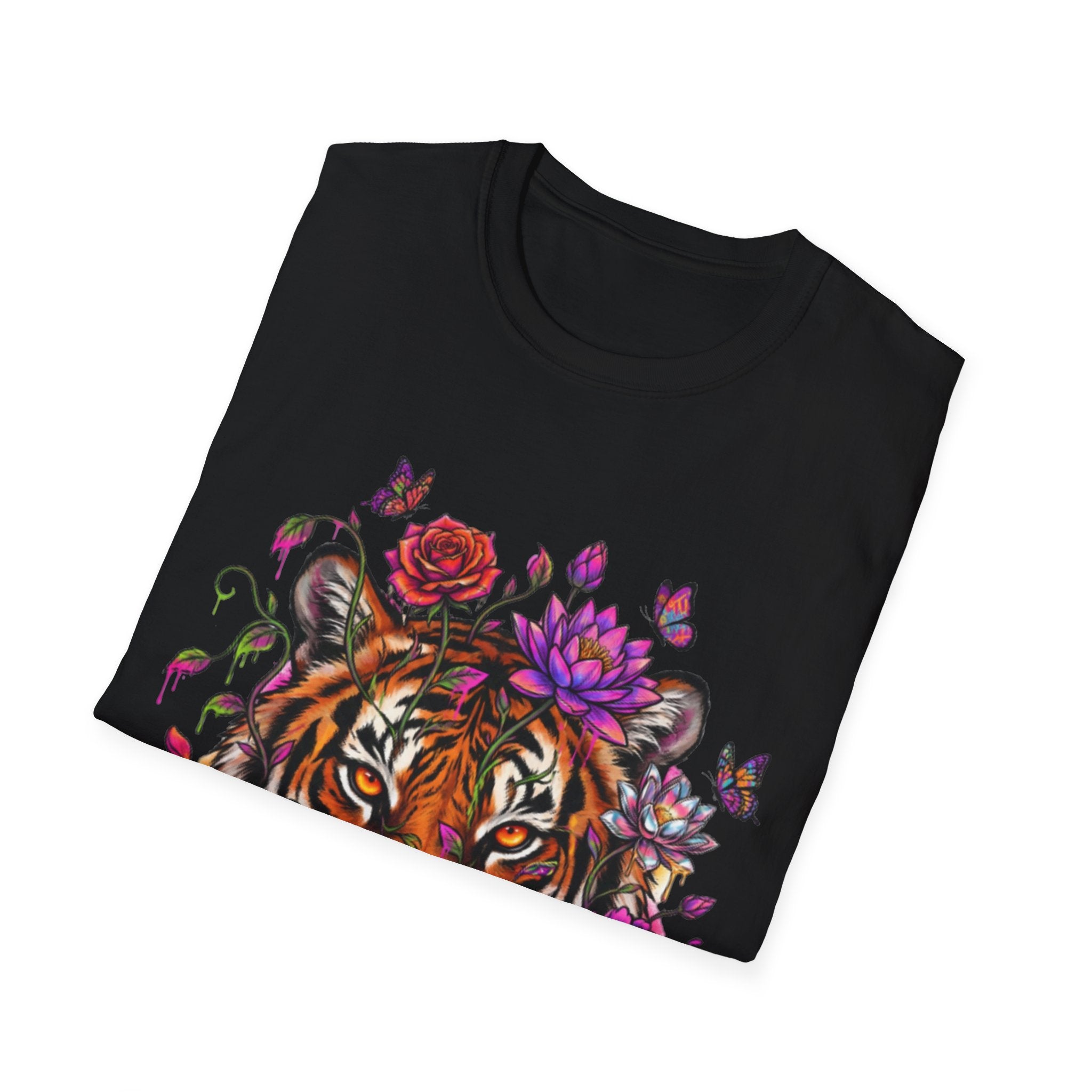 Urban Jungle Tiger Tee - Trendy Streetwear