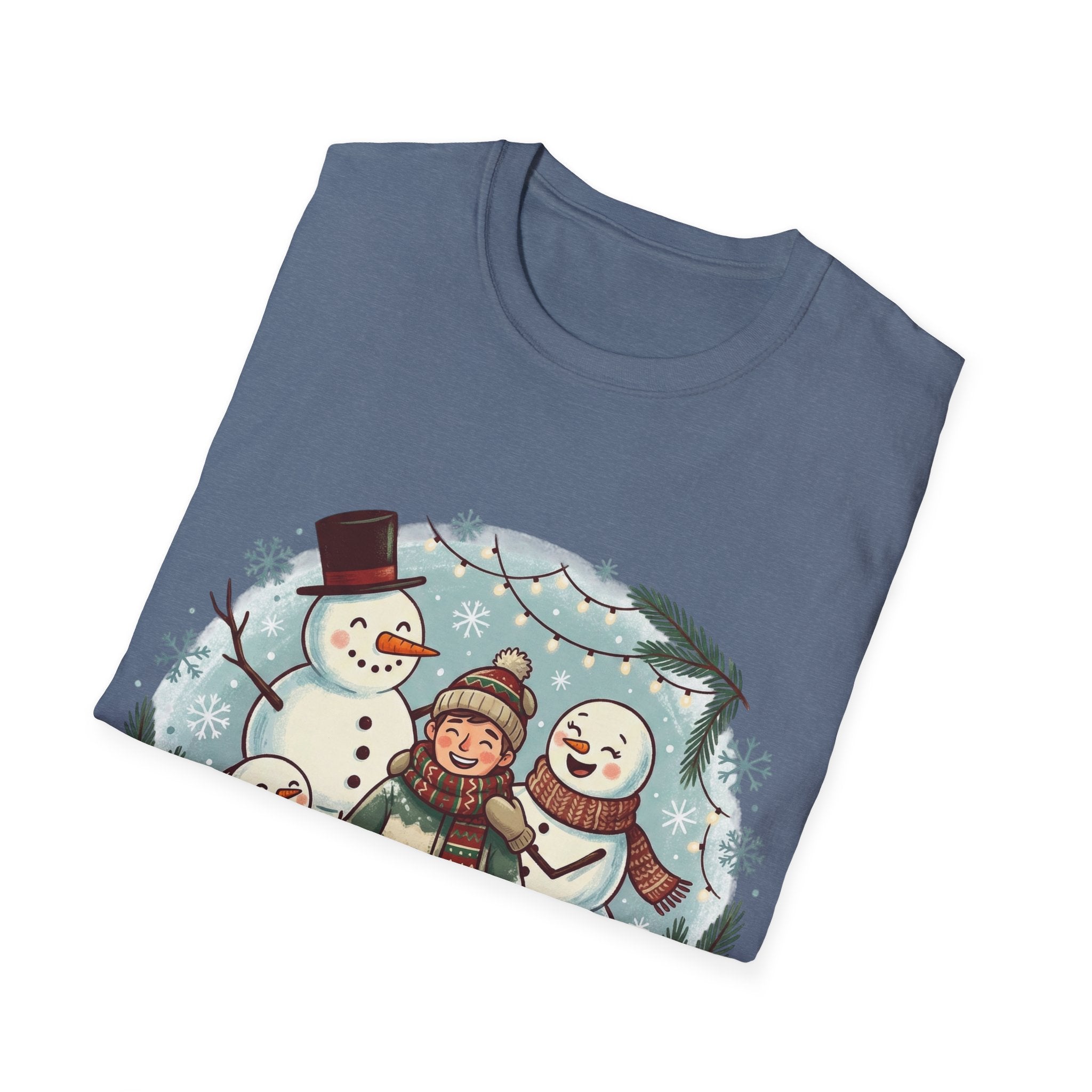 Christmas T-Shirt: Snow family making human snowman