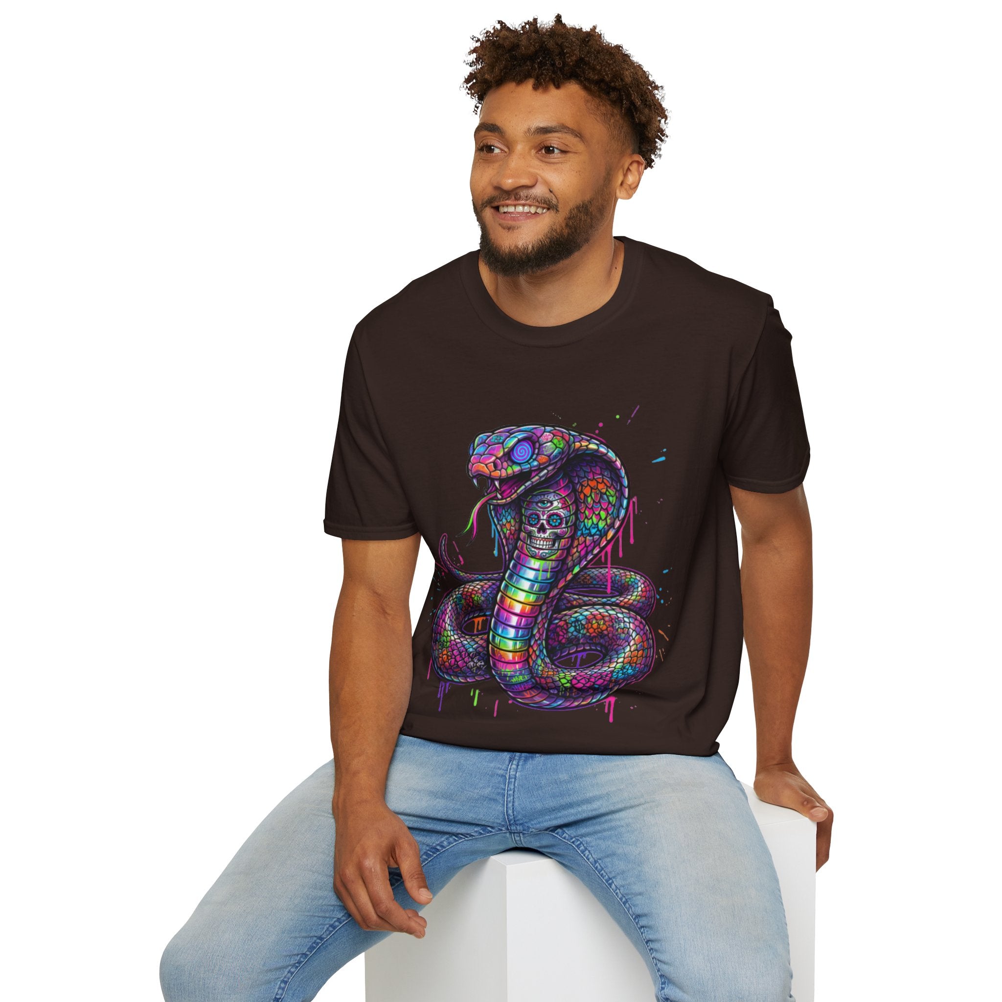 Vibrant Urban Snake Skull T-Shirt - Trendy Streetwear