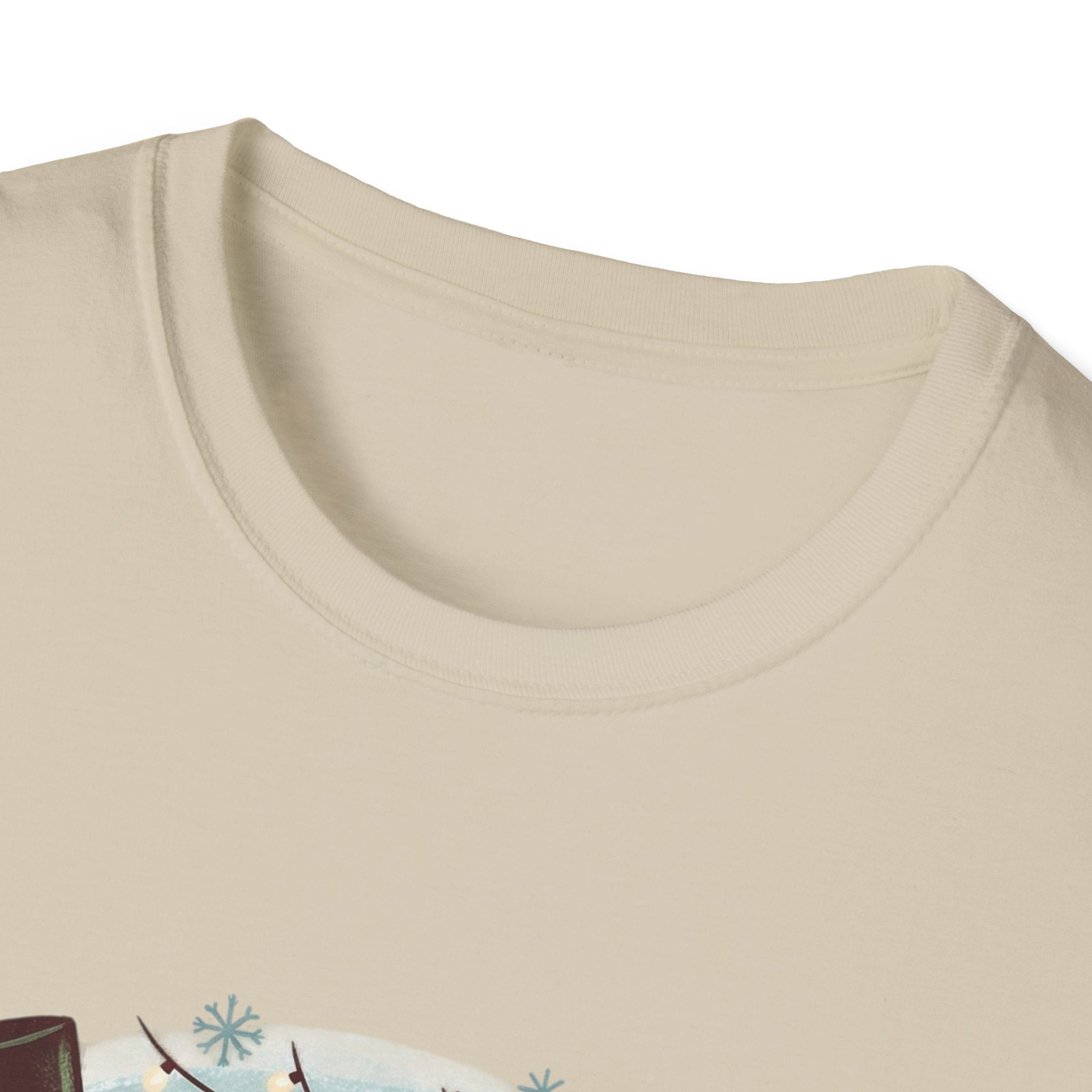 Christmas T-Shirt: Snow family making human snowman