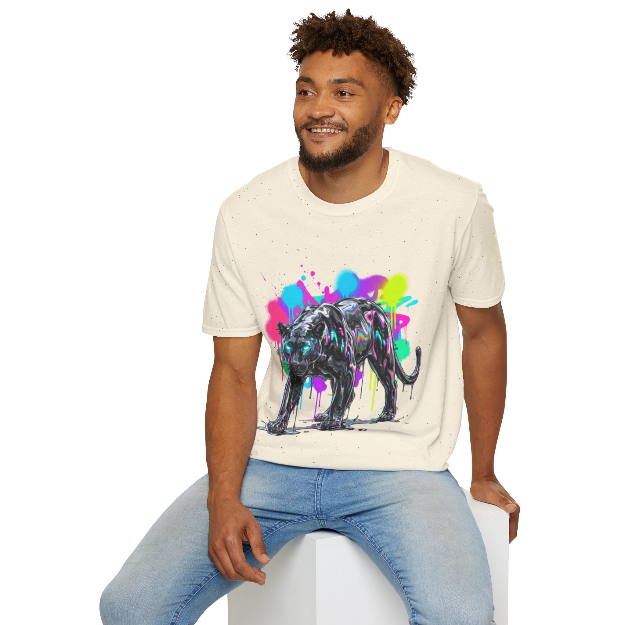 Neon Panther Streetwear Tee - Urban Trendy Vibes