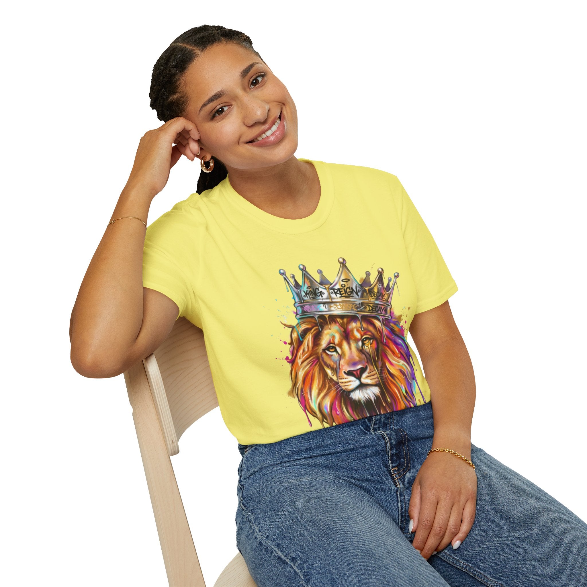 Vibrant Lion Streetwear Tee - Urban Art Vibes