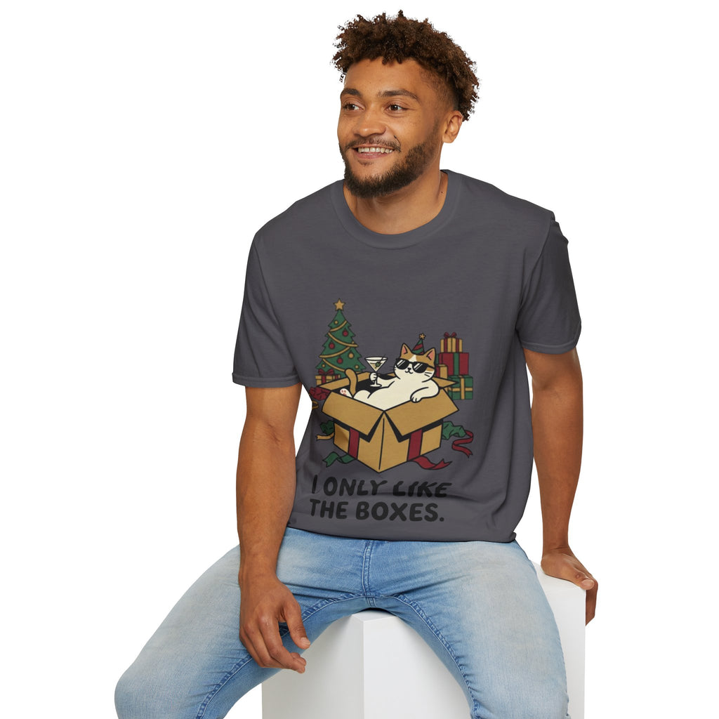 Cat Holiday Spirit Tee | Funny & Cool Christmas T-shirt