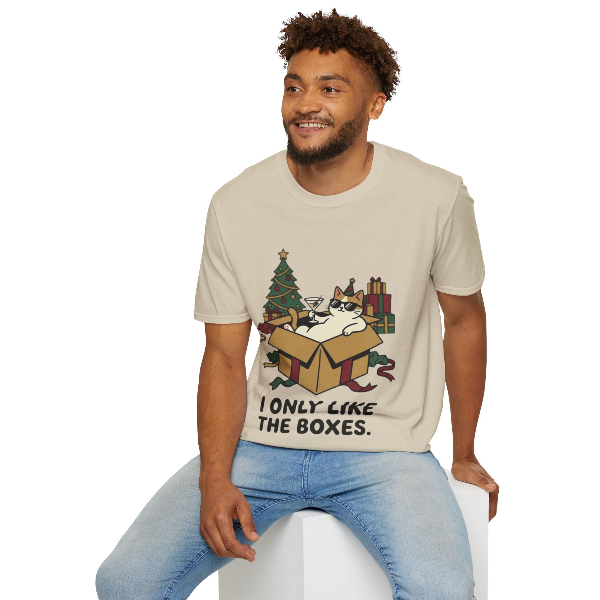 Cat Holiday Spirit Tee | Funny & Cool Christmas T-shirt
