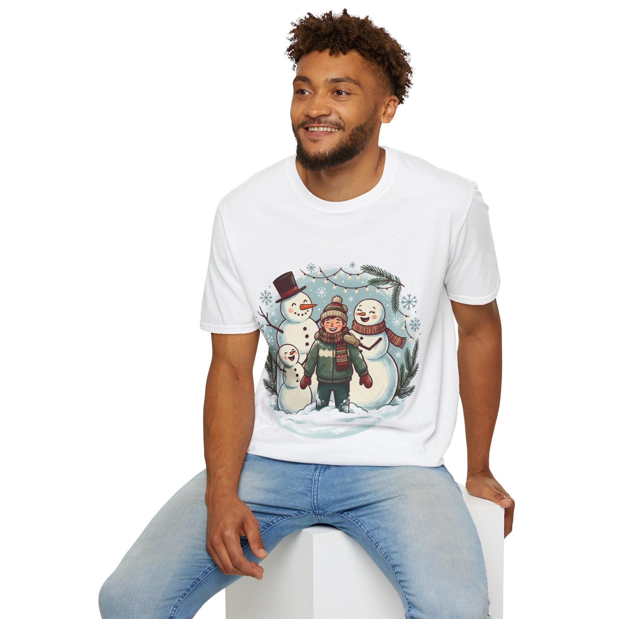 Christmas T-Shirt: Snow family making human snowman