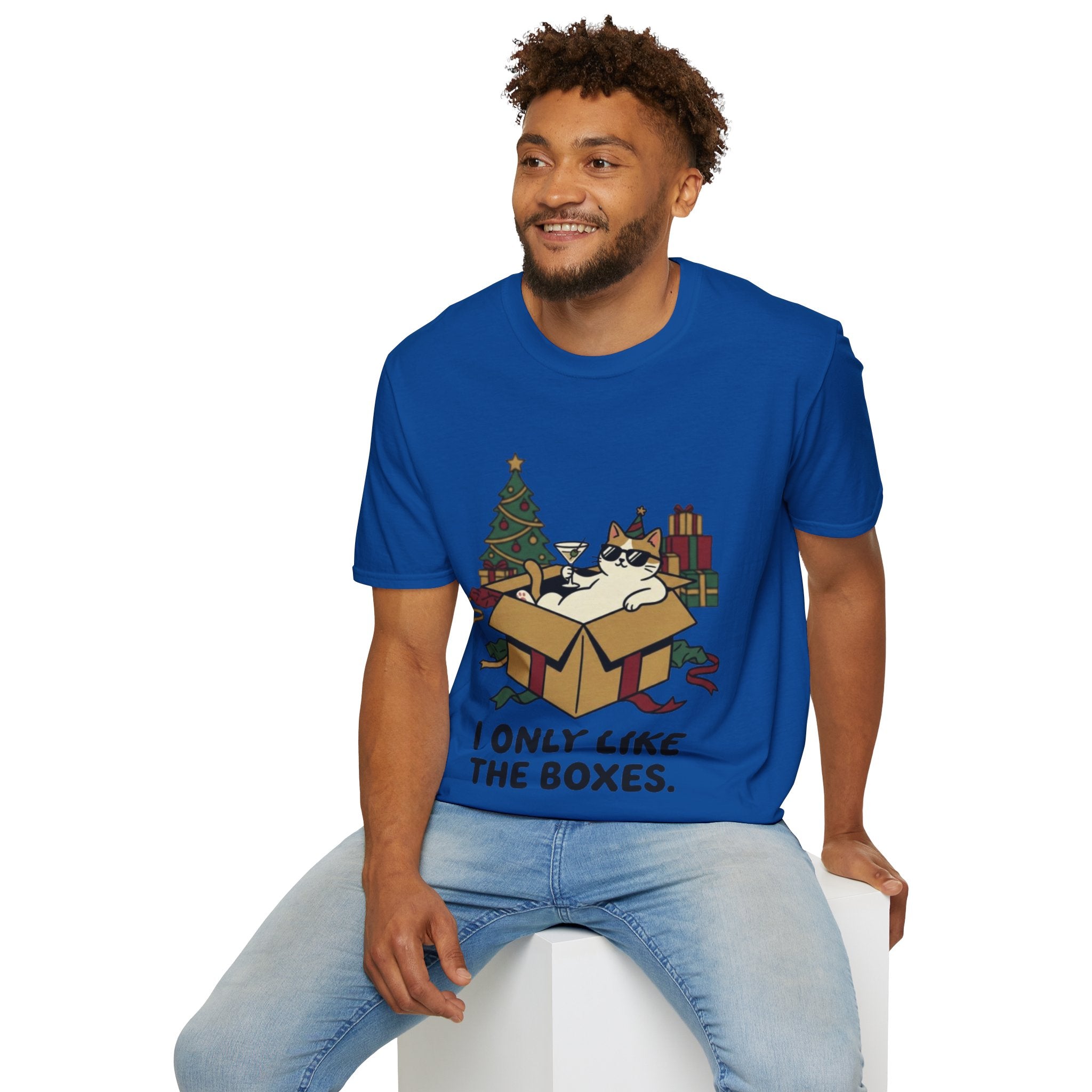 Cat Holiday Spirit Tee | Funny & Cool Christmas T-shirt