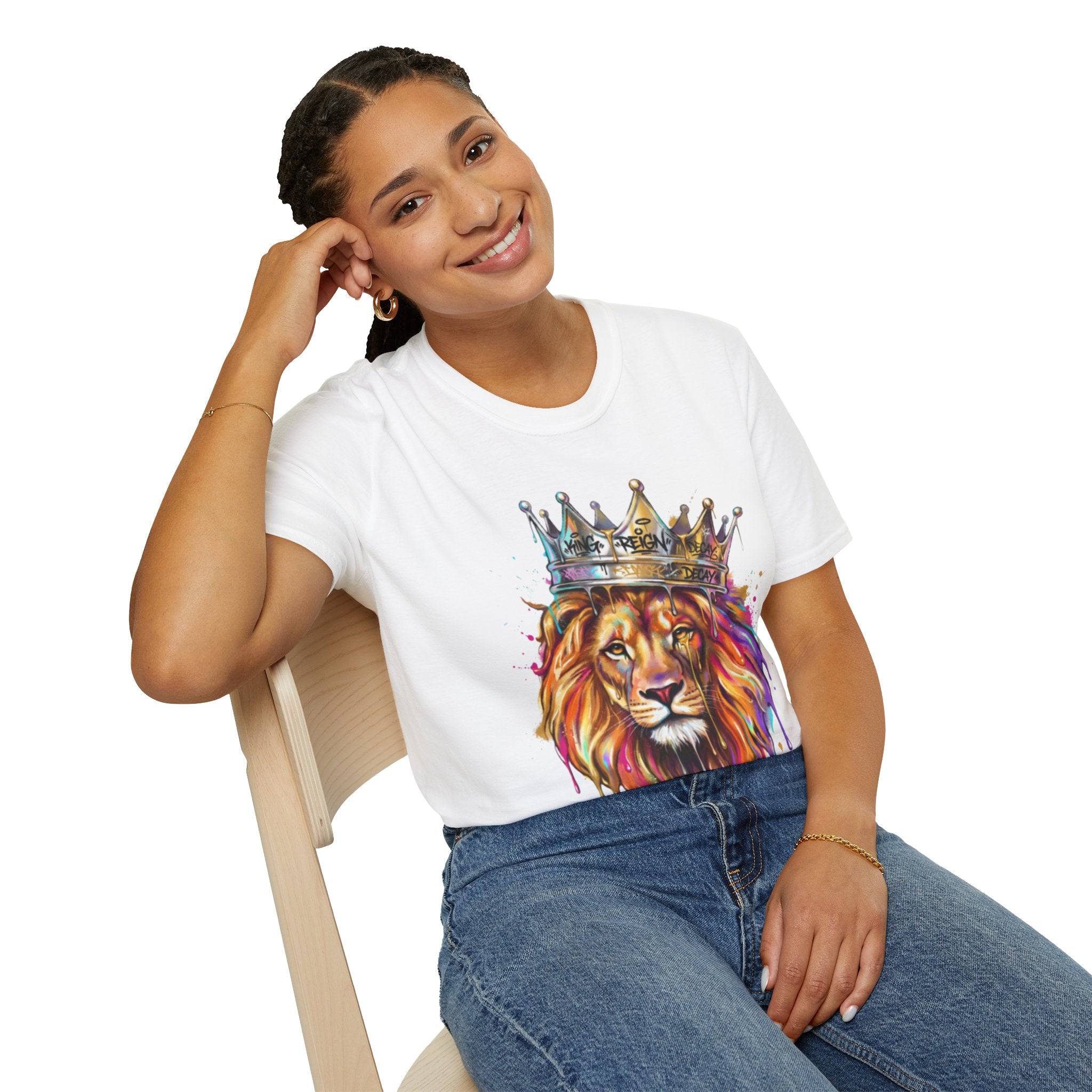Vibrant Lion Streetwear Tee - Urban Art Vibes