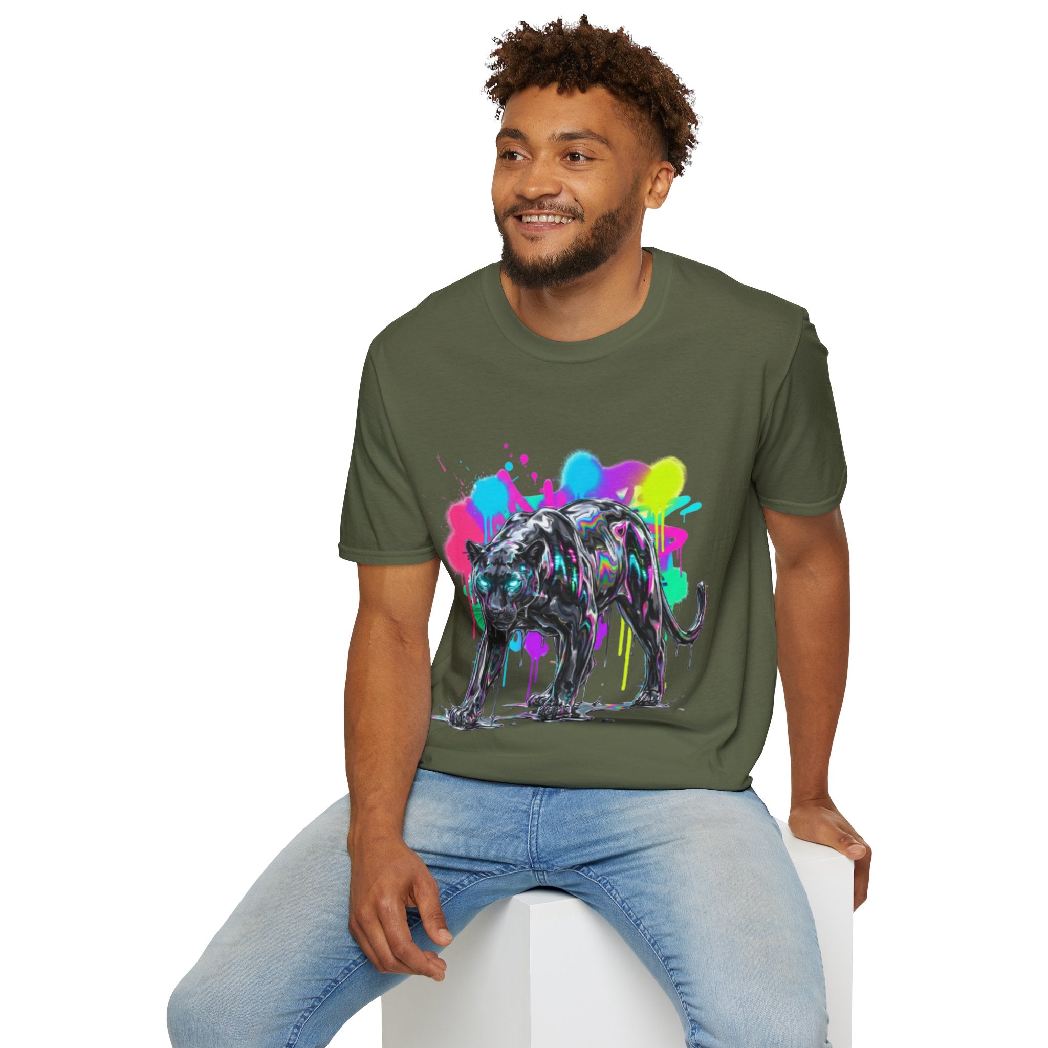Neon Panther Streetwear Tee - Urban Trendy Vibes