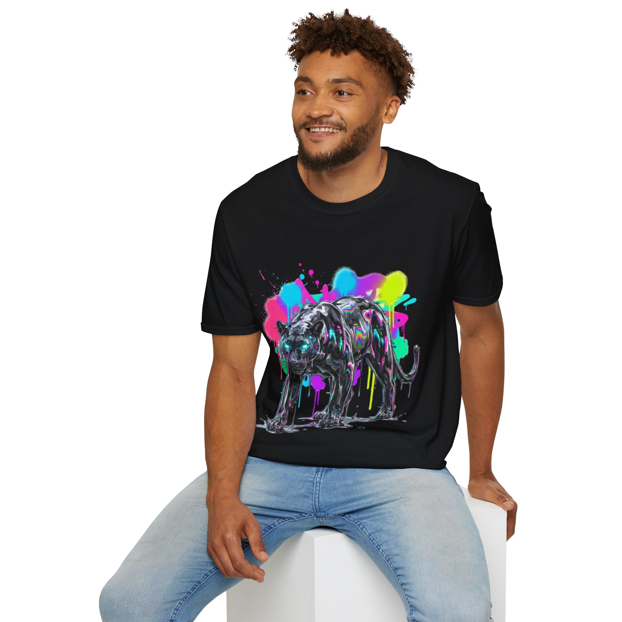 Neon Panther Streetwear Tee - Urban Trendy Vibes