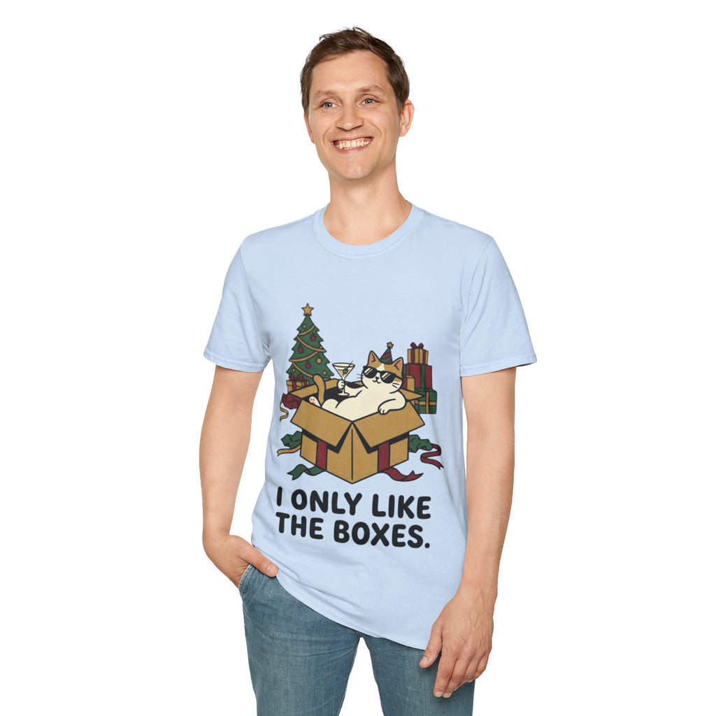 Cat Holiday Spirit Tee | Funny & Cool Christmas T-shirt