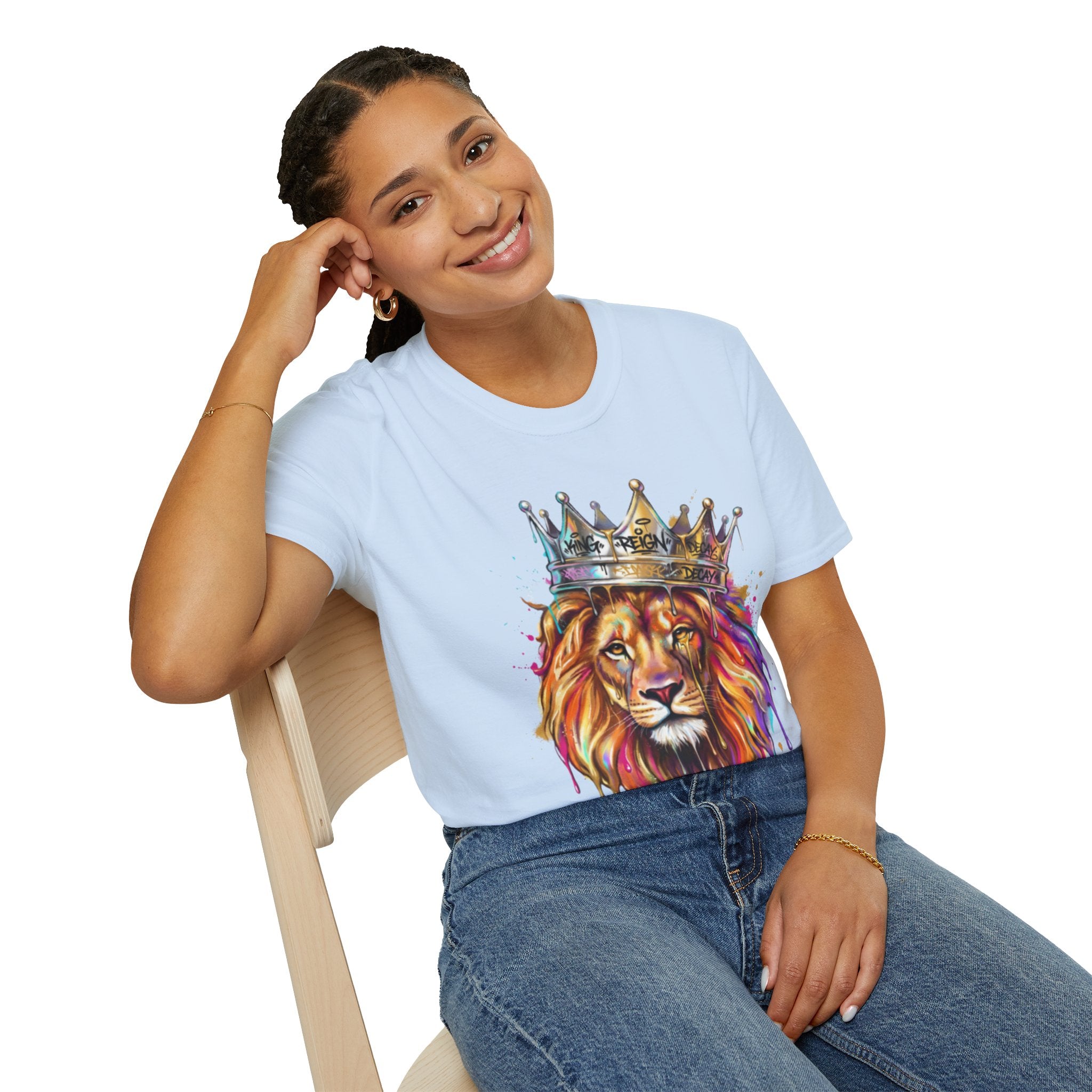 Vibrant Lion Streetwear Tee - Urban Art Vibes