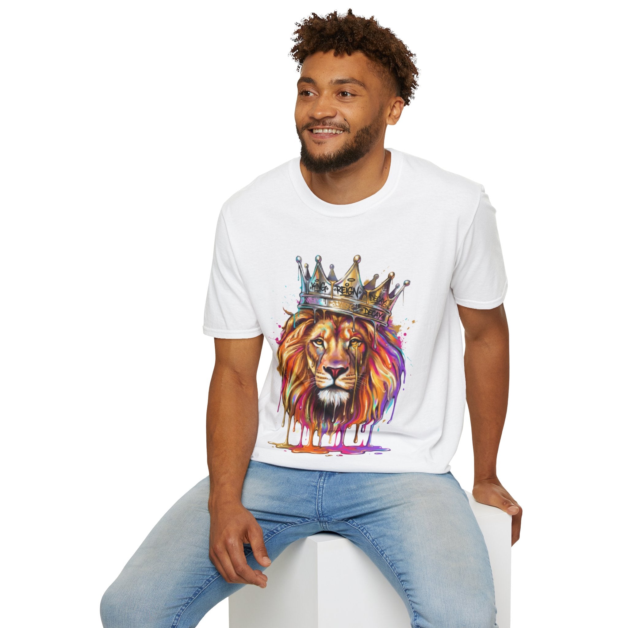 Vibrant Lion Streetwear Tee - Urban Art Vibes