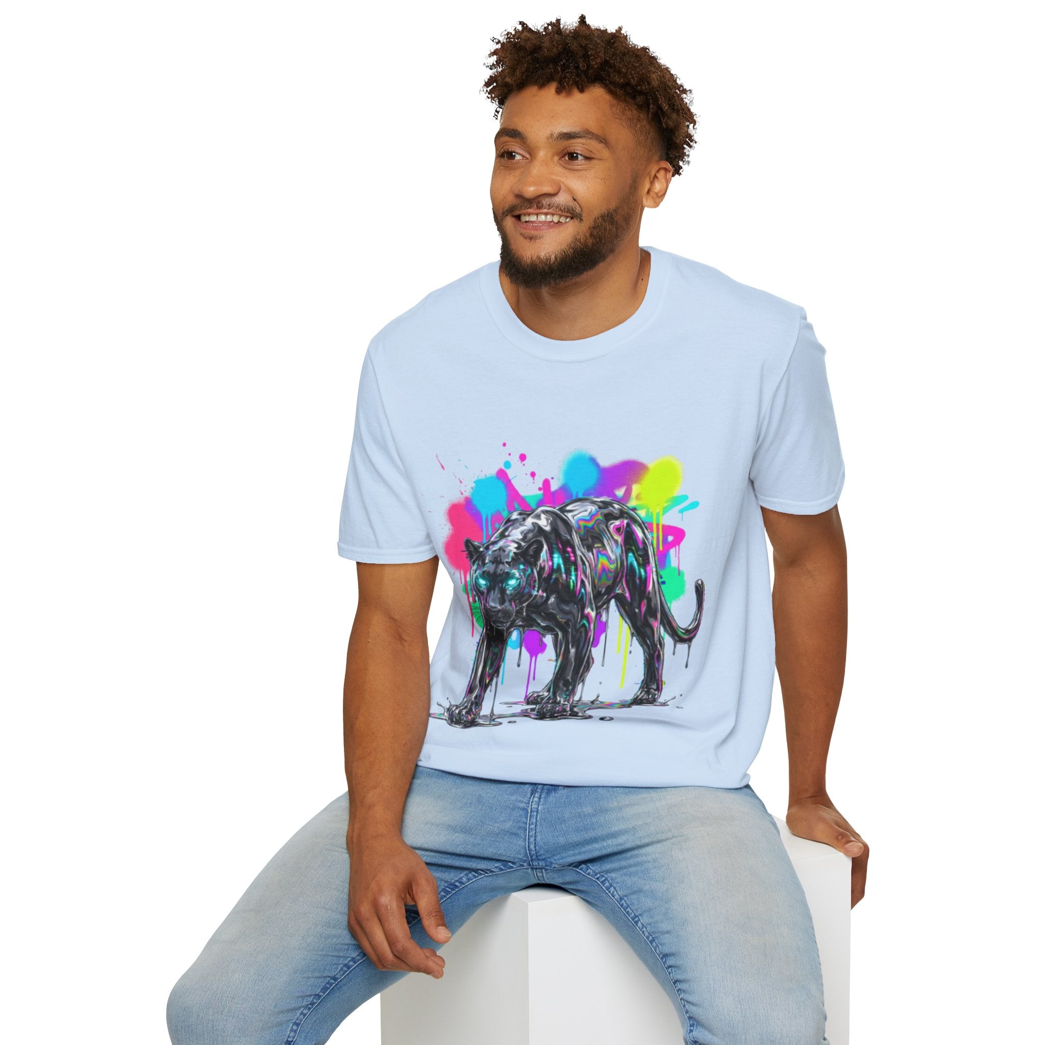Neon Panther Streetwear Tee - Urban Trendy Vibes